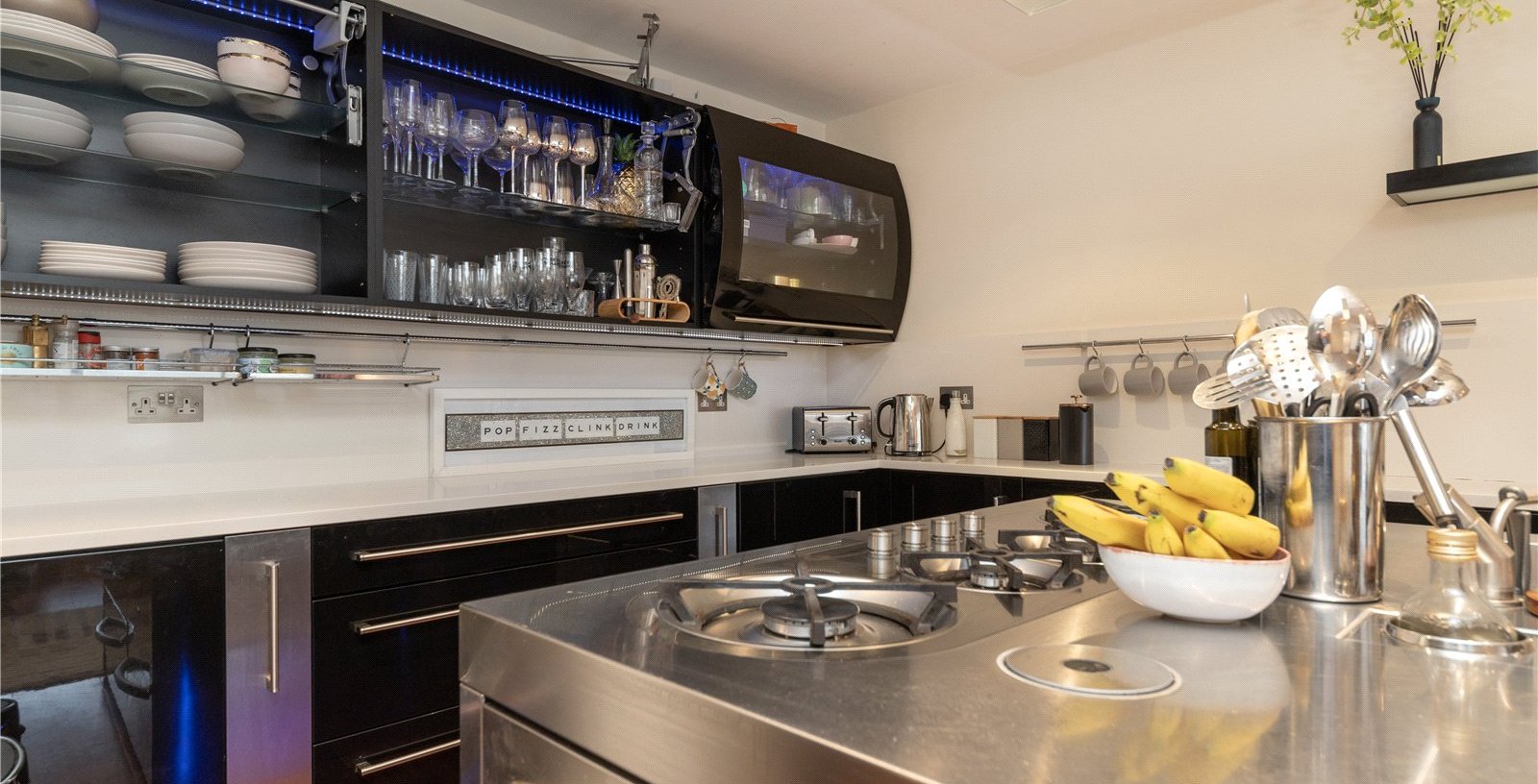 Cinnamon Wharf, London, SE1 - Picture 13