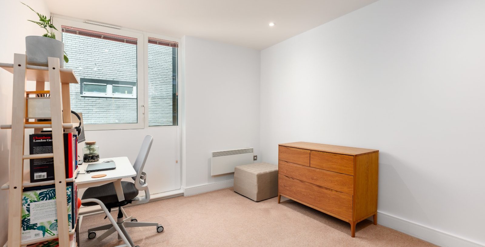 Halcyon Wharf, London, E1W - Picture 10