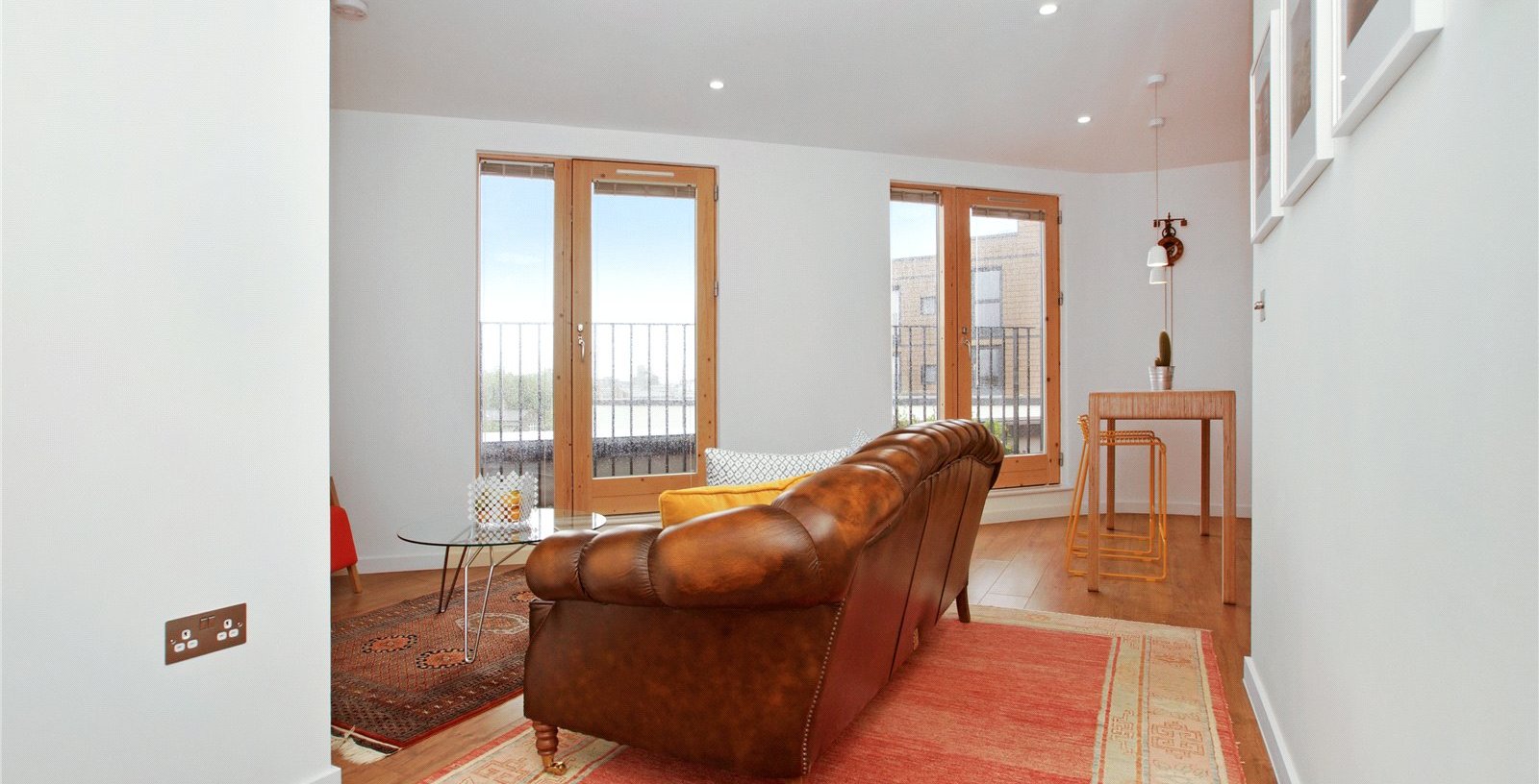 Compass House, London, E1W - Picture 4