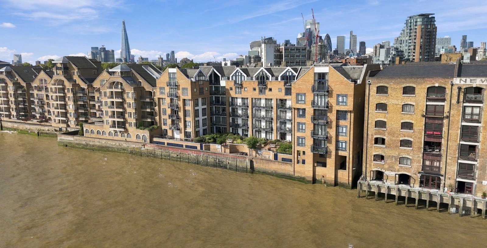 St Hildas Wharf, London, E1W - Picture 20