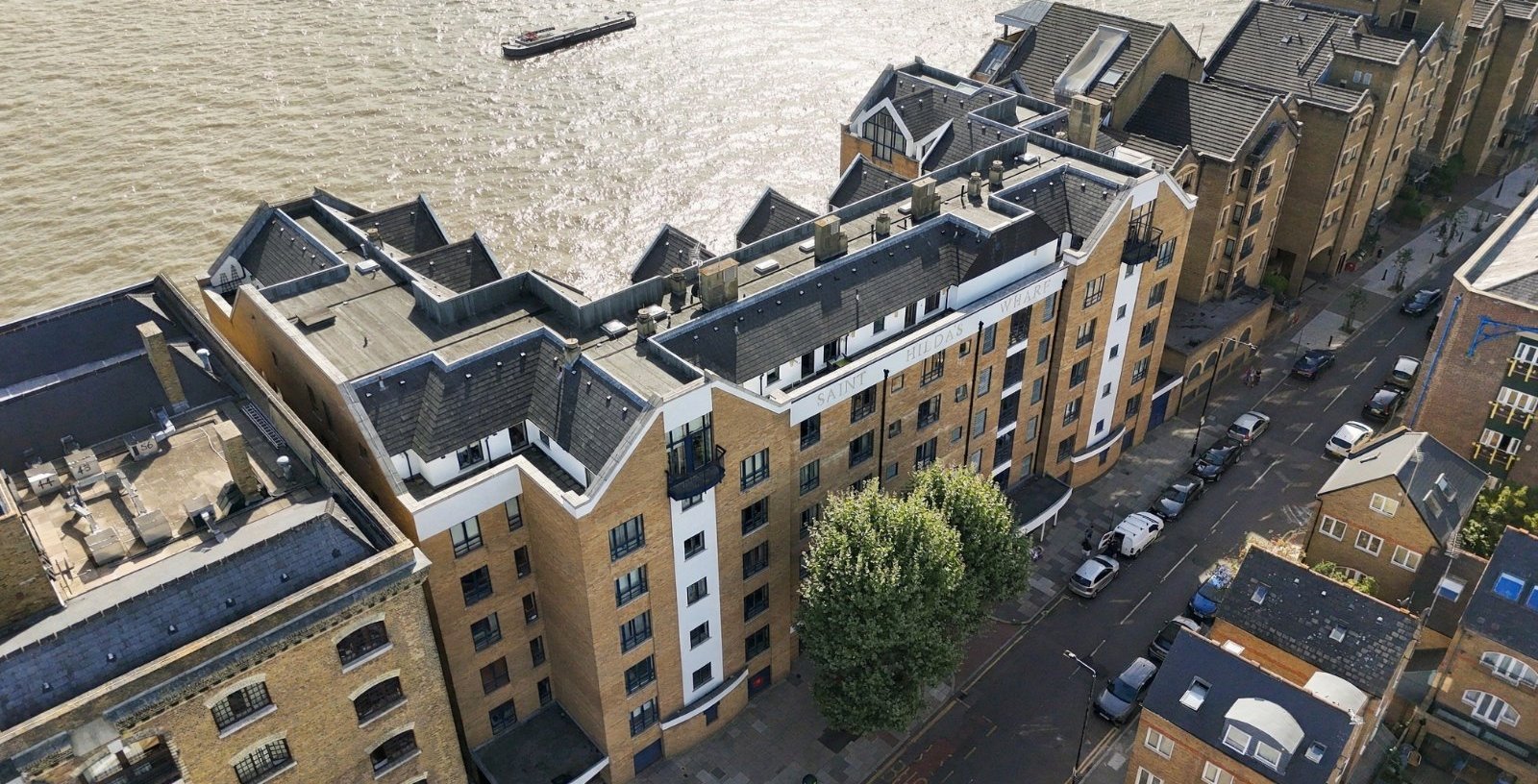 St Hildas Wharf, London, E1W - Picture 24