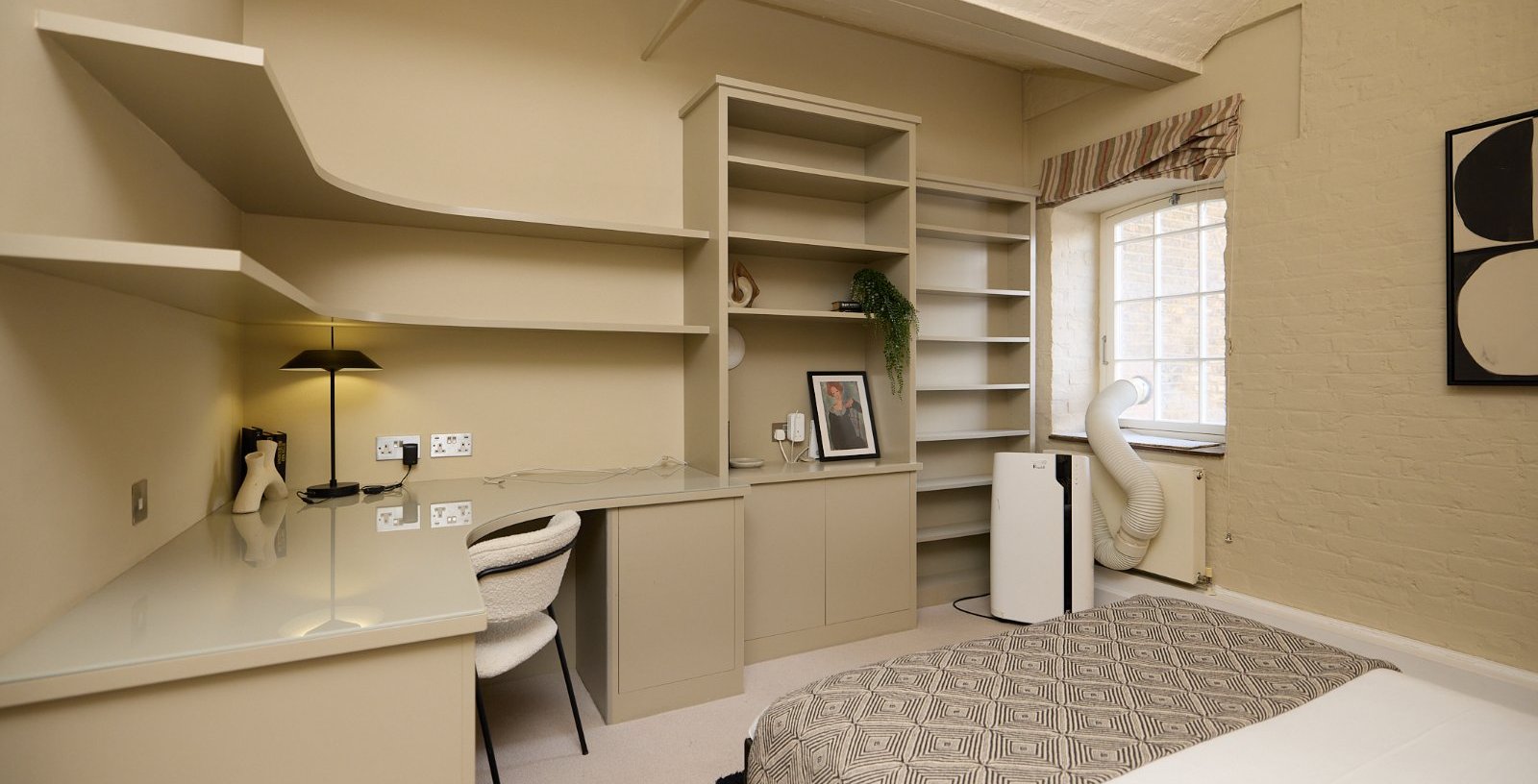 Ivory House, London, E1W - Picture 30