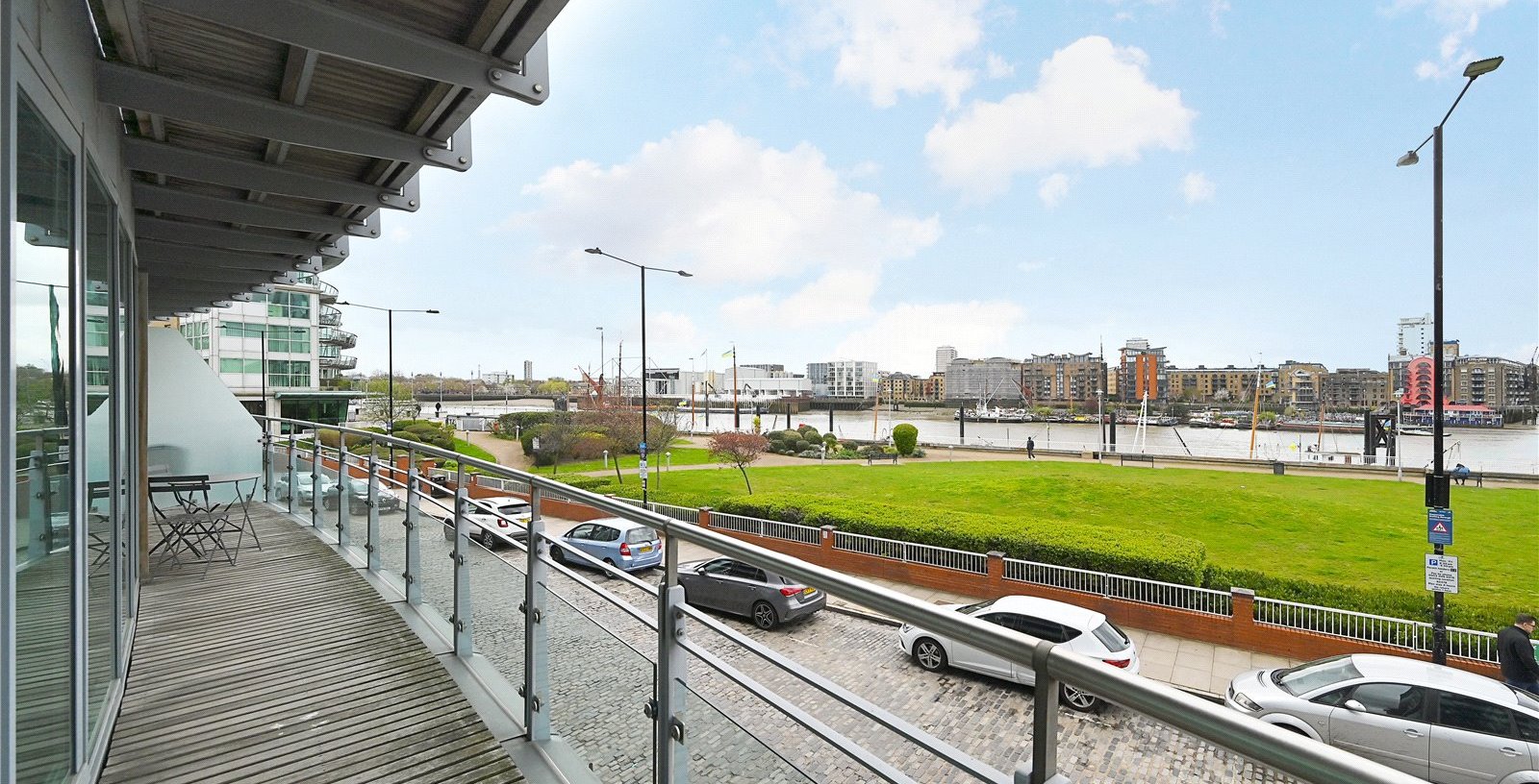 Halcyon Wharf, London, E1W - Picture 4