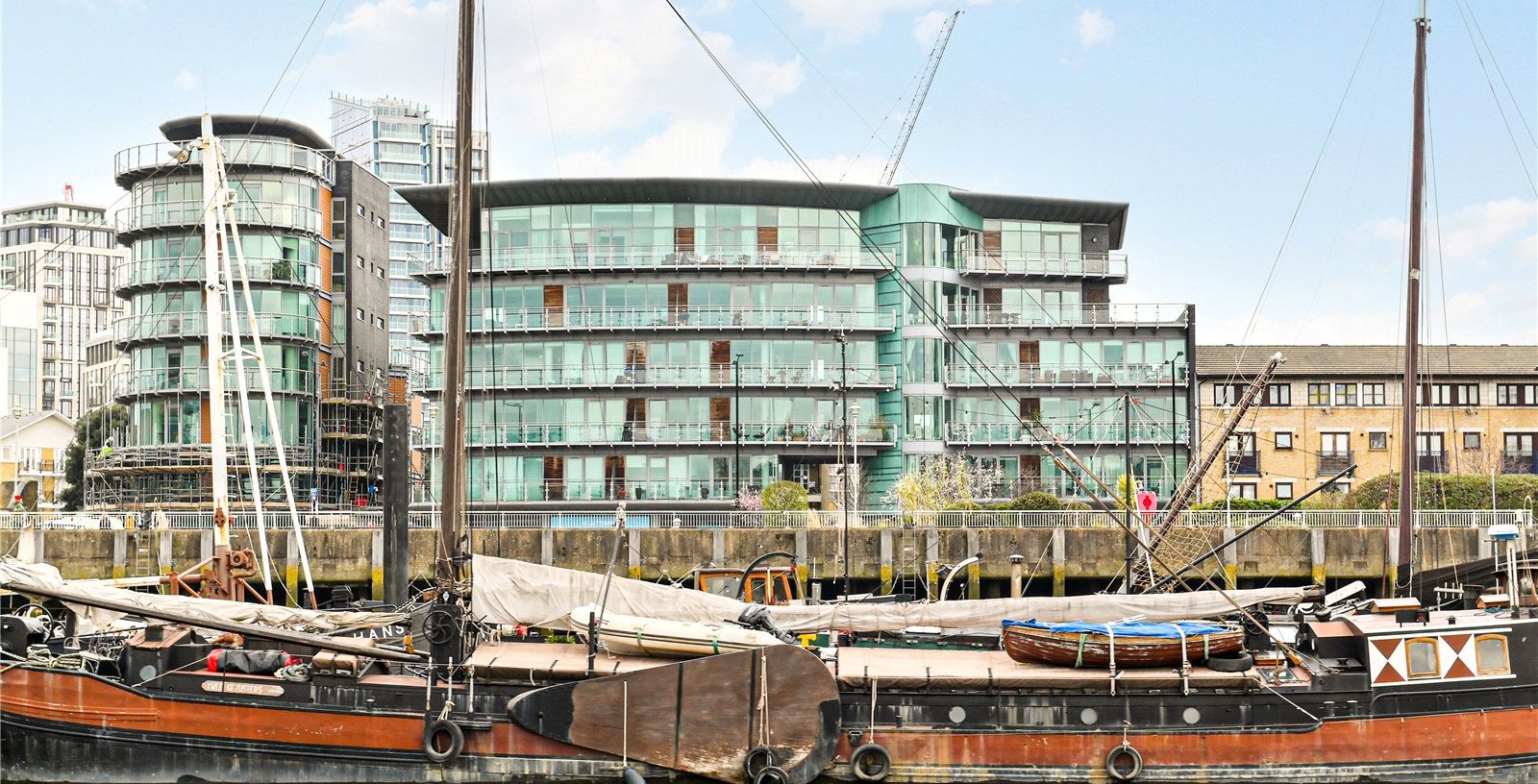 Halcyon Wharf, London, E1W - Picture 14
