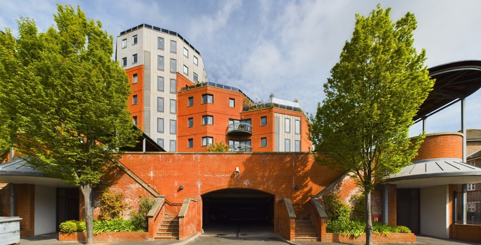 New Atlas Wharf, London, E14 Cluttons