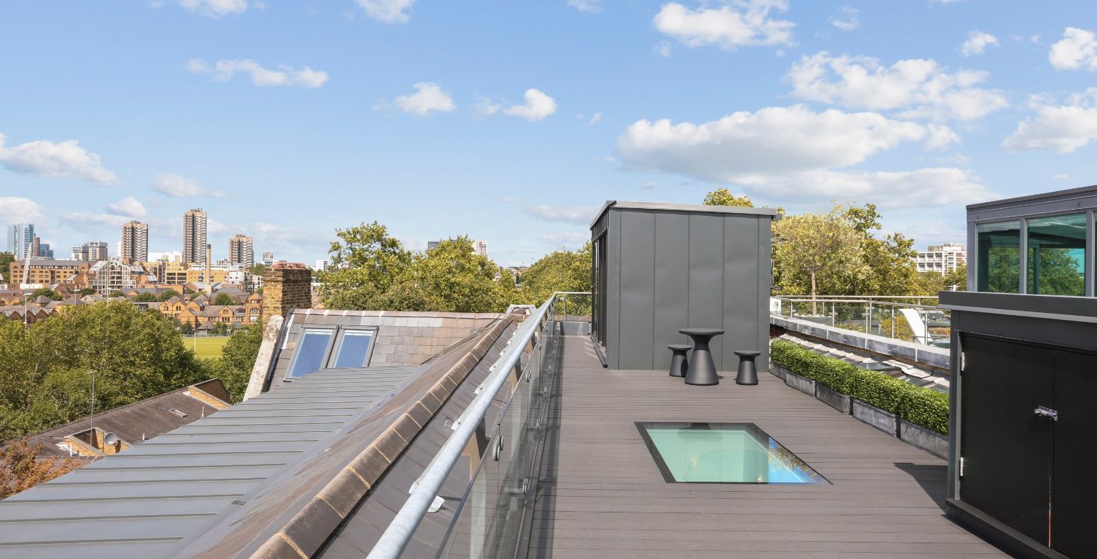 Olivers Wharf, London, E1W - Picture 35