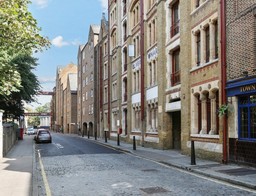 Olivers Wharf, London, E1W - Picture 37