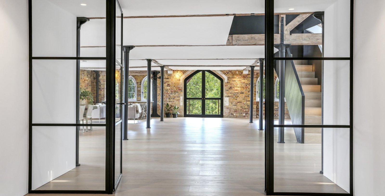 Olivers Wharf, London, E1W - Picture 3