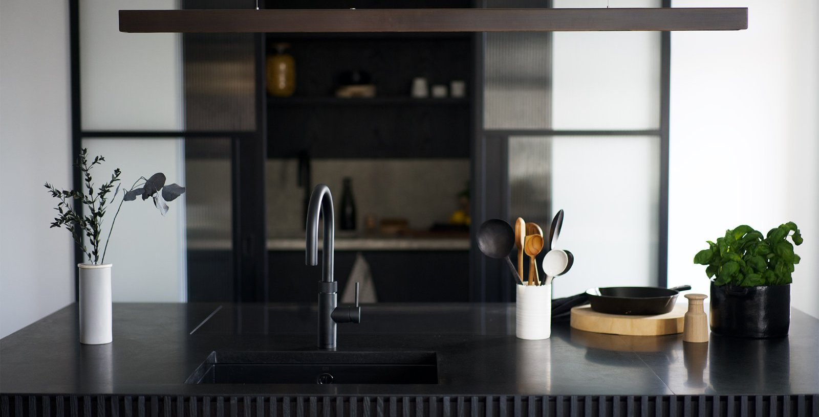 Olivers Wharf, London, E1W - Picture 11
