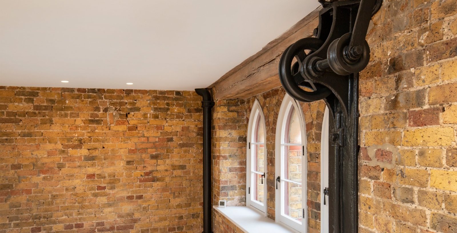 Olivers Wharf, London, E1W - Picture 10