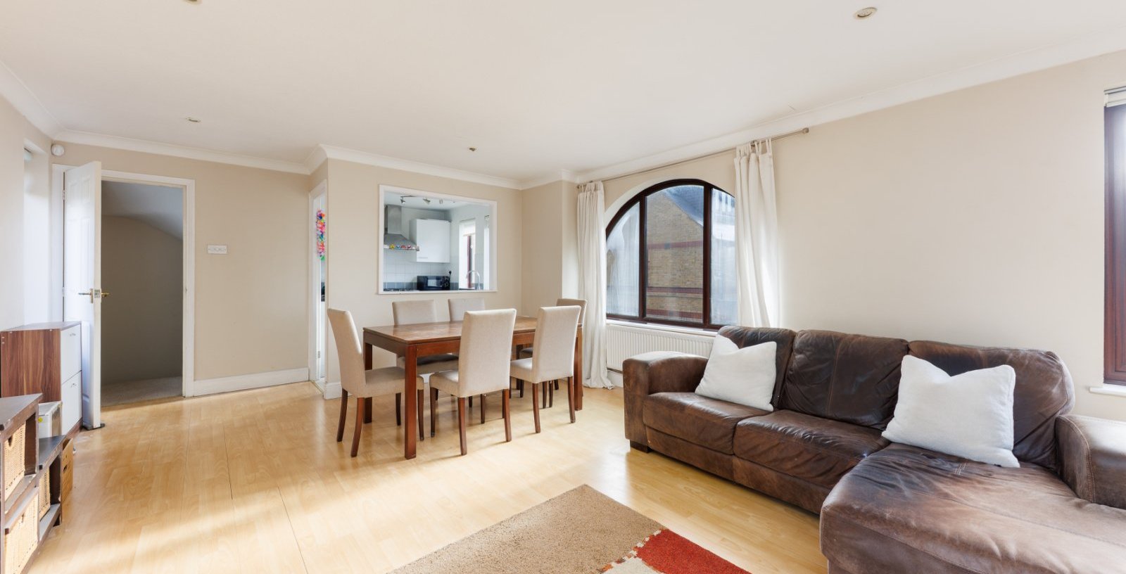 Codling Close, London, E1W - Picture 1