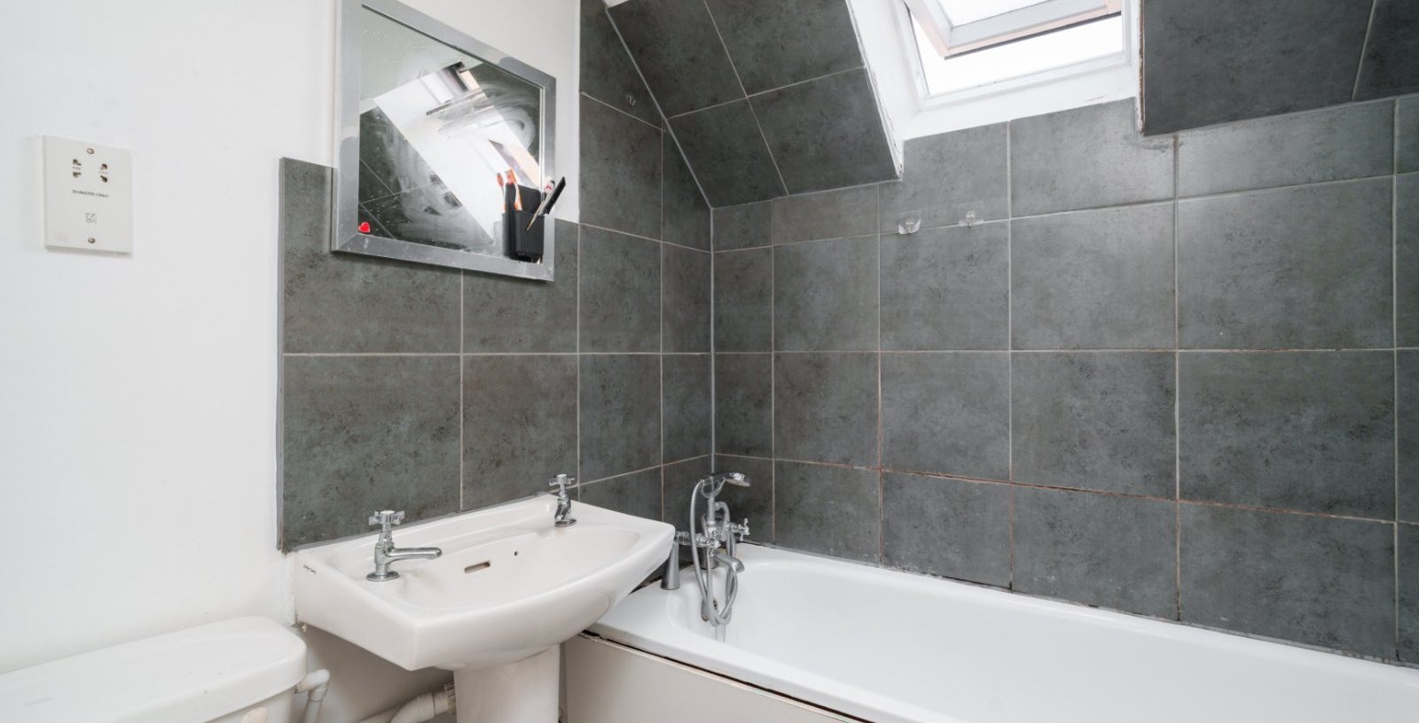 Lime Close, London, E1W - Picture 9