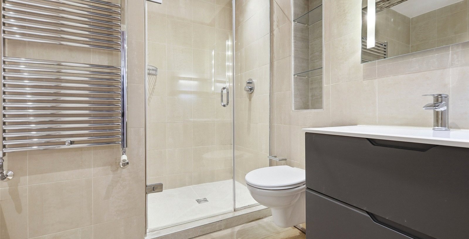 Olivers Wharf, London, E1W - Picture 11