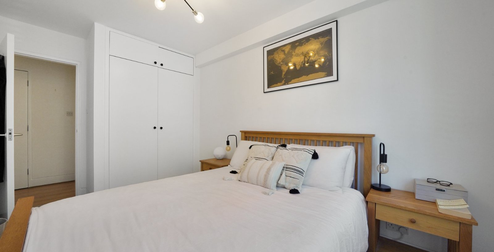 Falconet Court, London, E1W - Picture 10