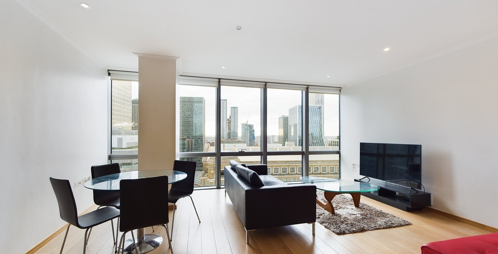 West India Quay, London, E14 - Picture 1