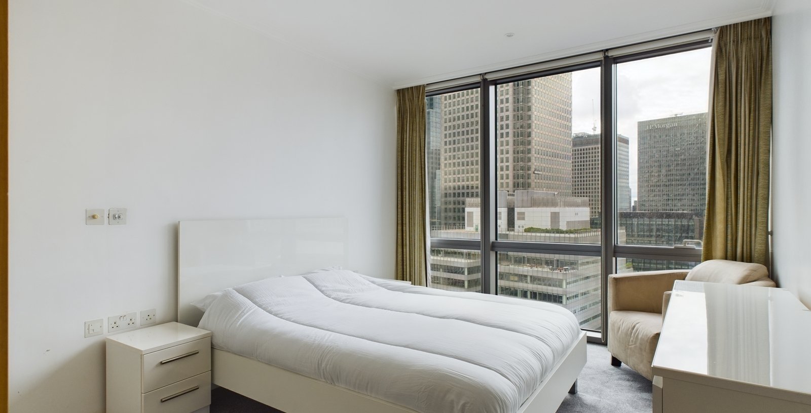 West India Quay, London, E14 - Picture 10
