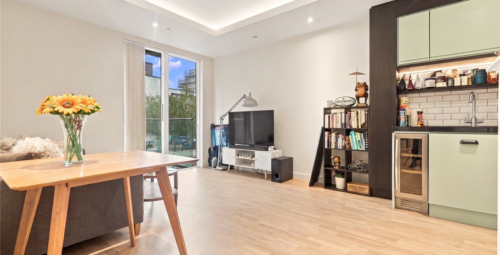 Park Vista Tower, London, E1W - Picture 6