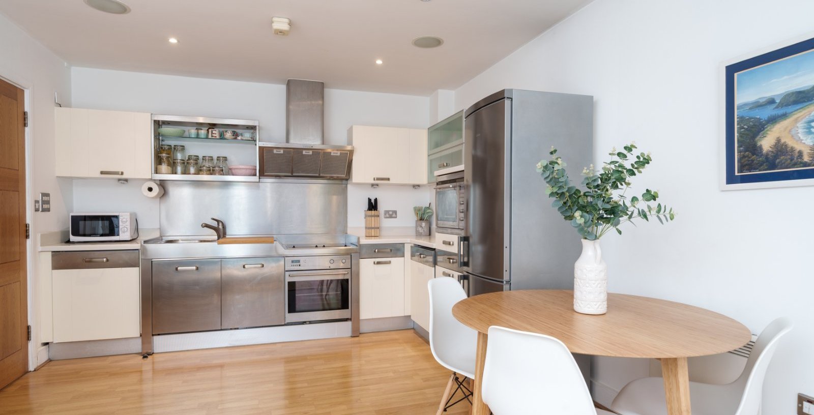 Halcyon Wharf, London, E1W - Picture 9