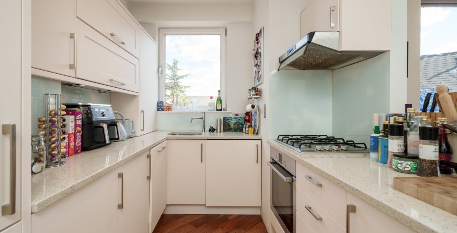 Leeward Court, London, E1W - Picture 2