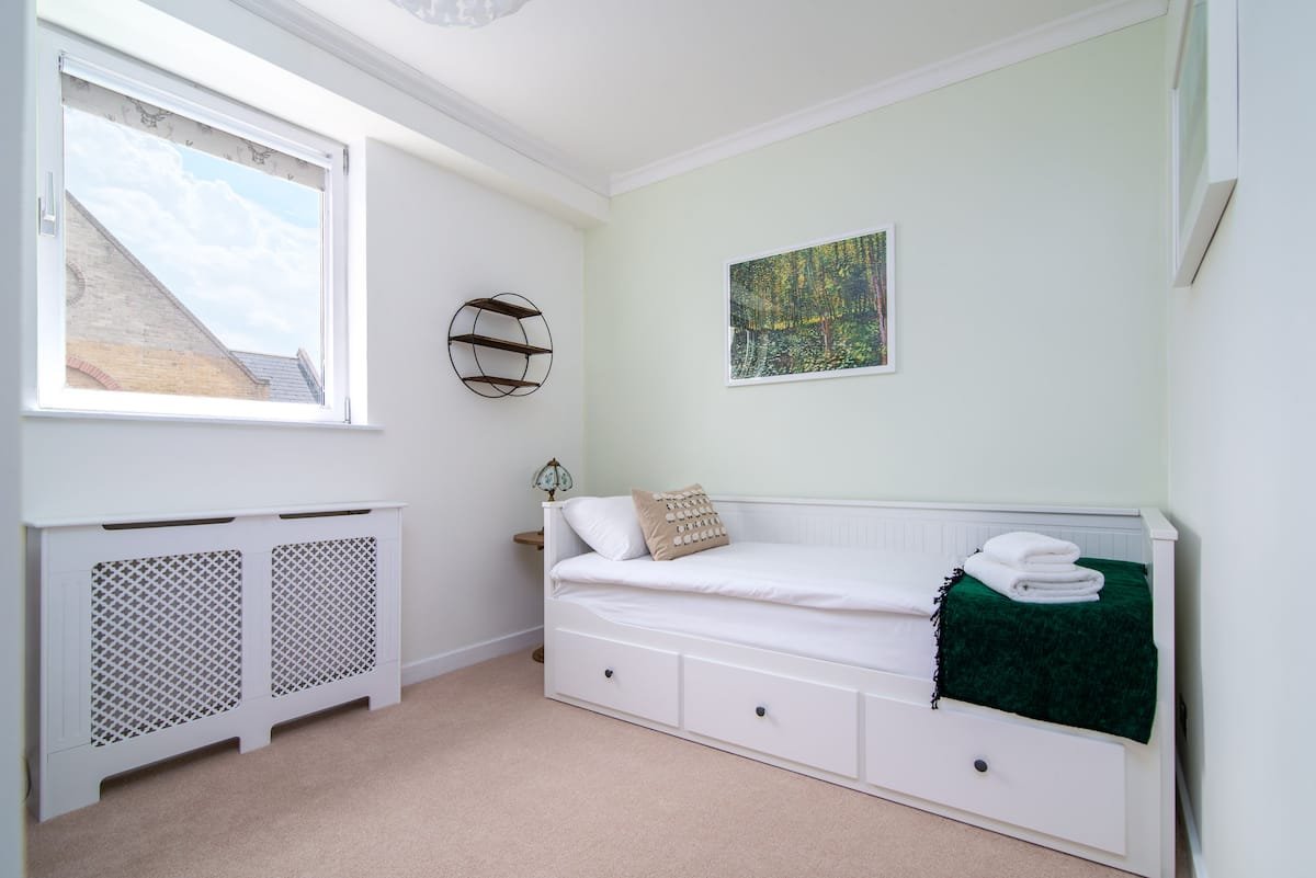 Leeward Court, London, E1W - Picture 13