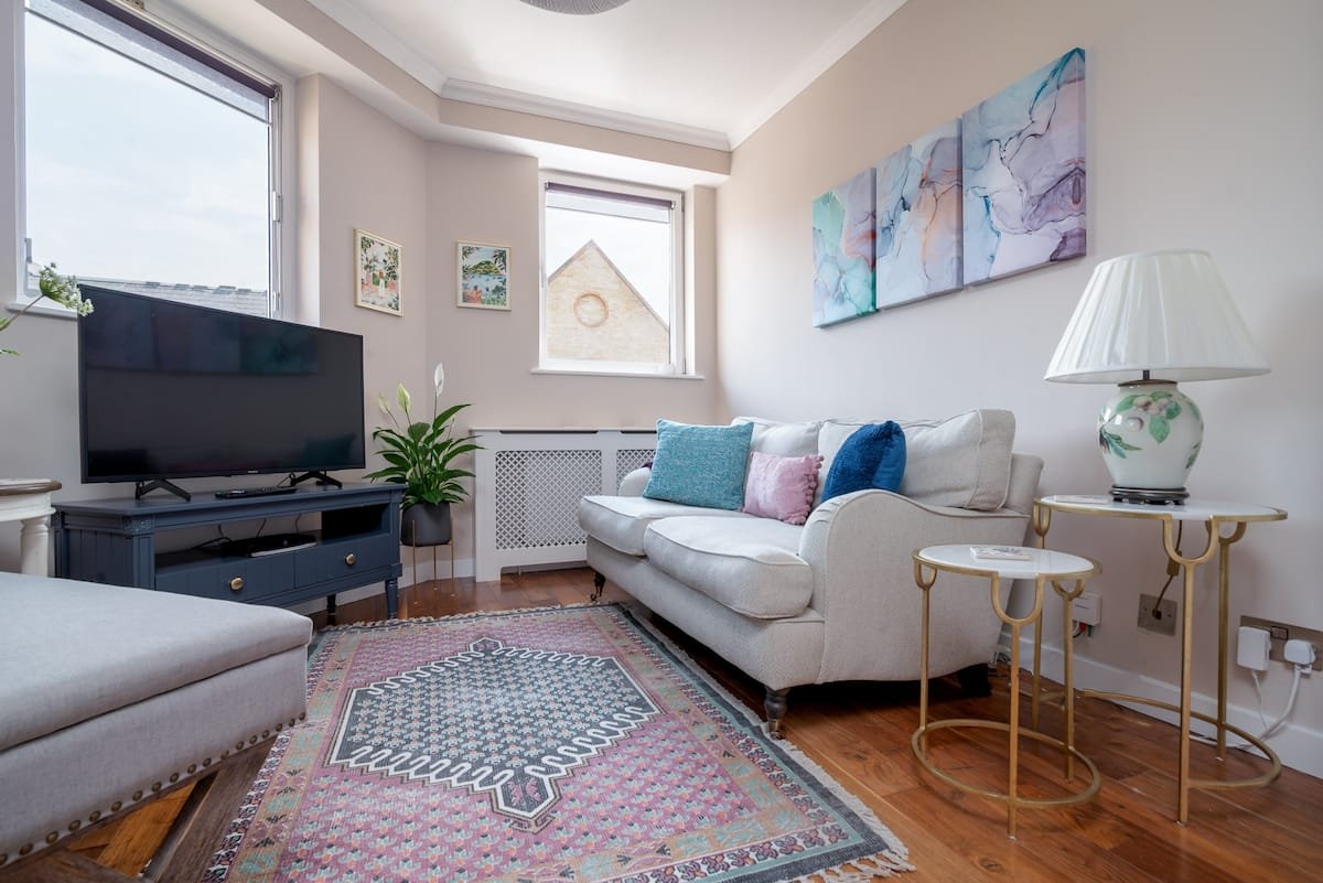 Leeward Court, London, E1W - Picture 4