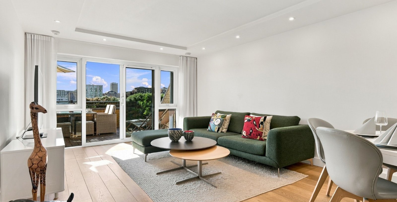 Capital Wharf, London, E1W - Picture 1