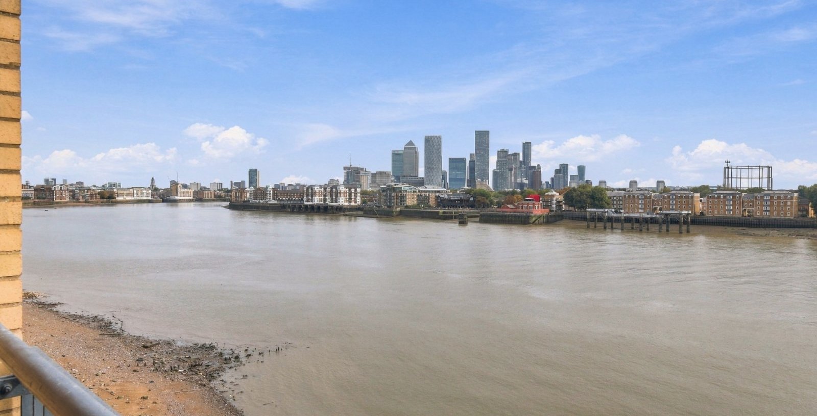 Towerside, London, E1W - Picture 4