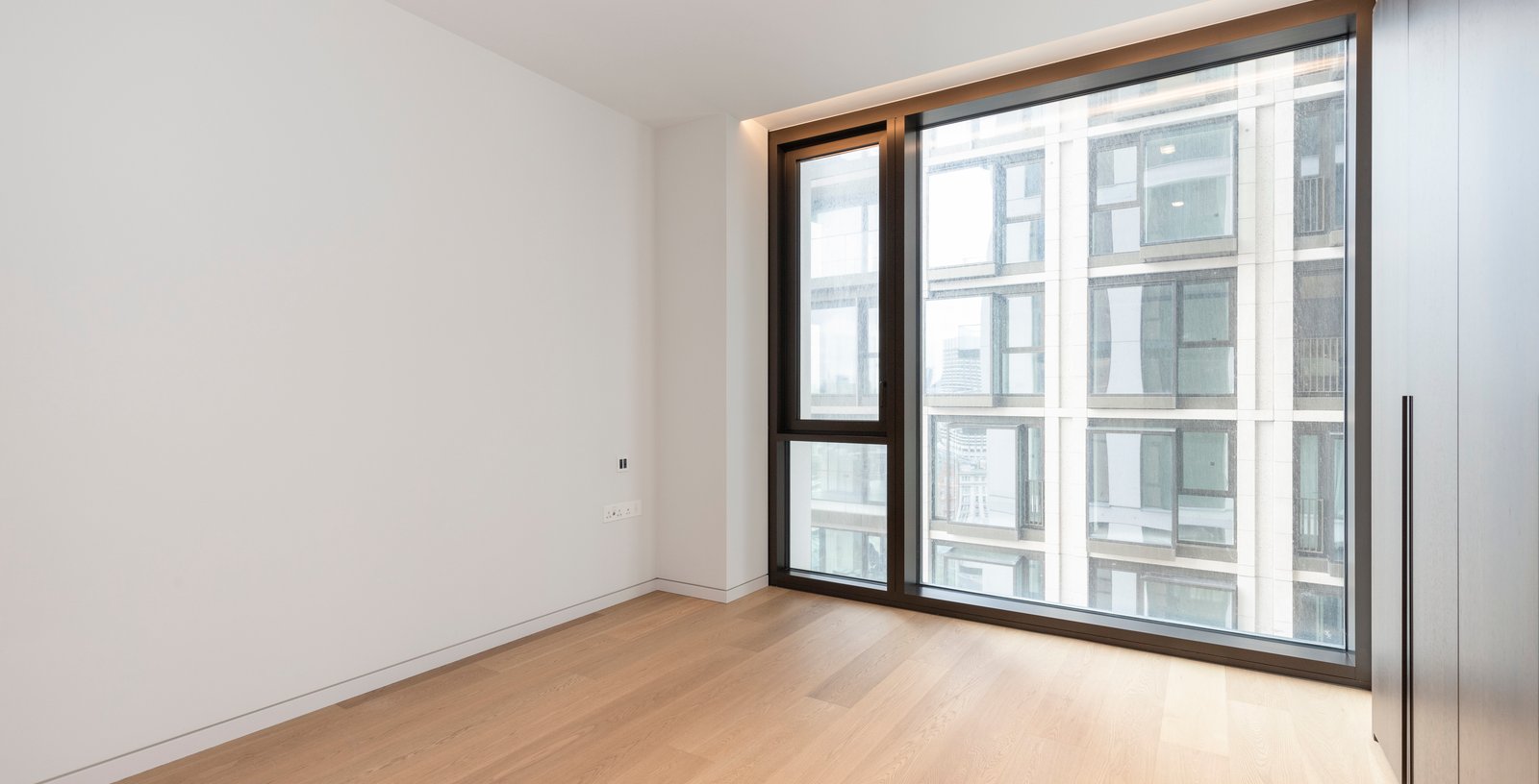 Southbank Place, Waterloo, London, SE1 - Picture 5
