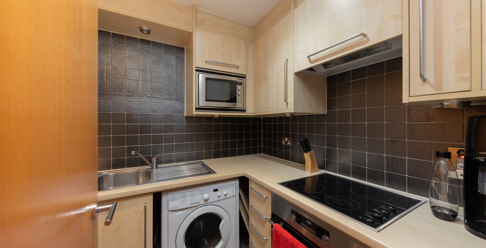 Owen Street, Islington, London, EC1V - Picture 3