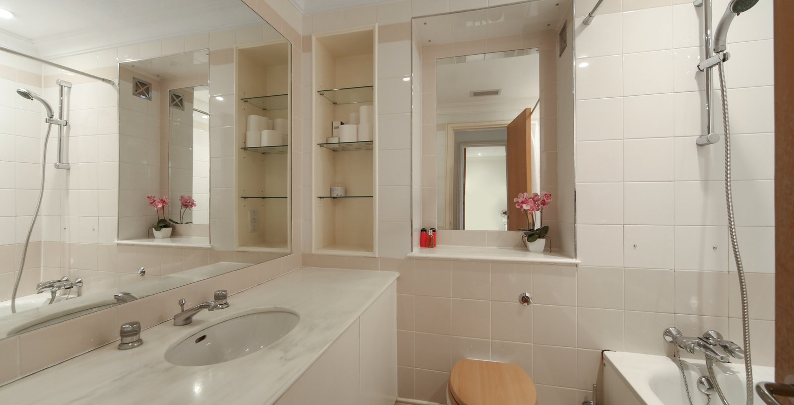 Jacana Court, Wapping, London, E1W - Picture 8