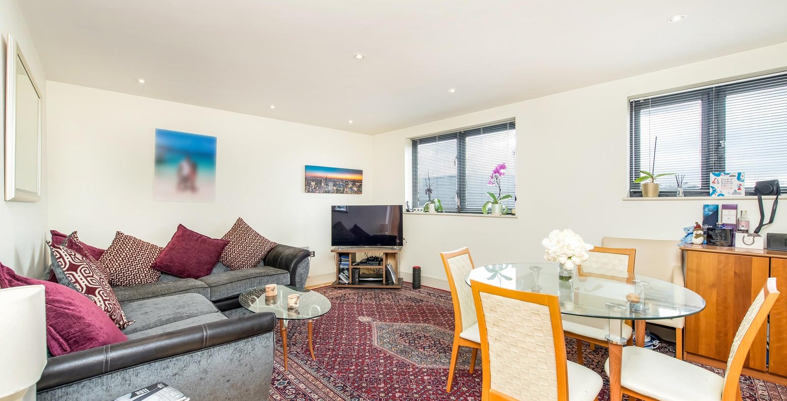 Caraway Apartments, Shad Thames, London, SE1 - Picture 1