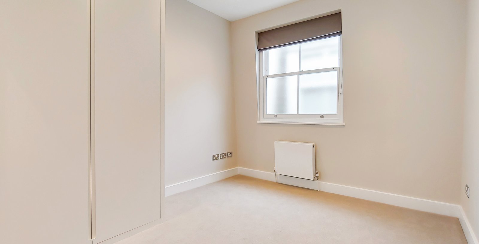 Montagu Mews South, Hyde Park, London, W1H - Picture 5