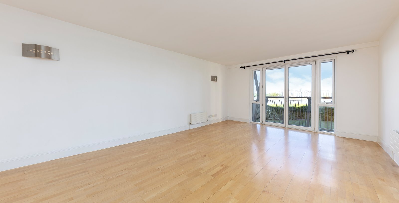 Westferry Road, Isle of Dogs, London, E14 - Picture 4
