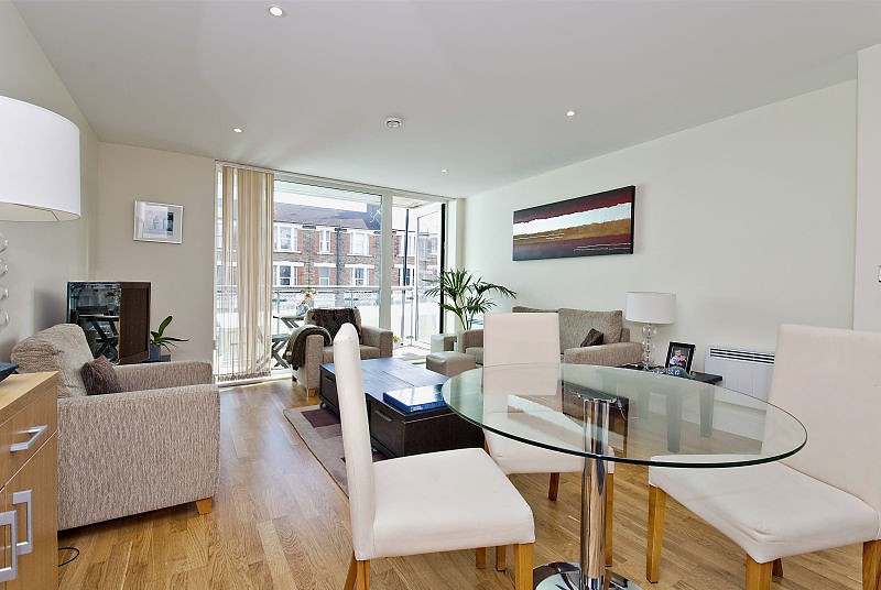Drayton Park, Highbury, Highbury, N5 - Picture 1