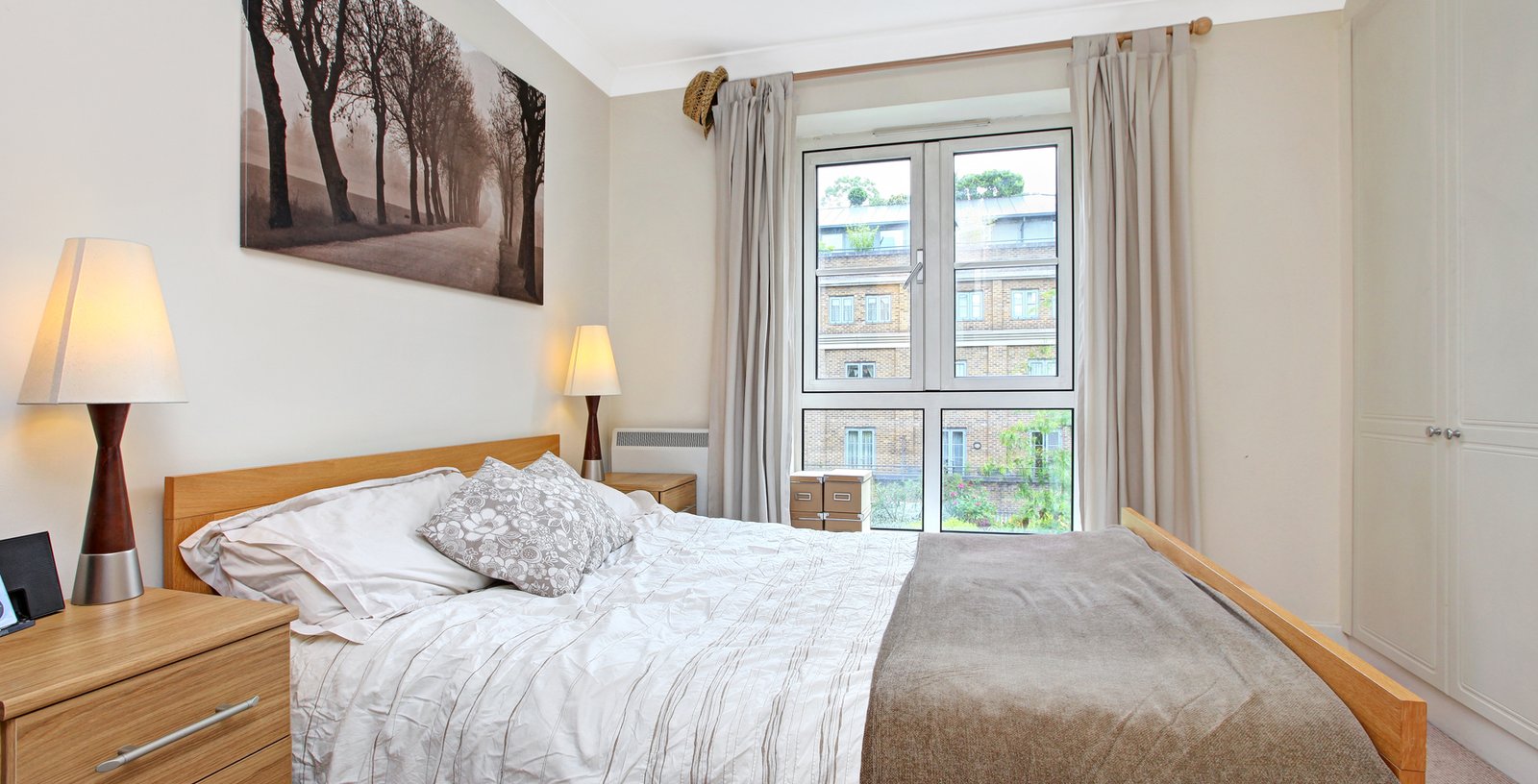 Moore Court, Islington, London, N1 - Picture 2