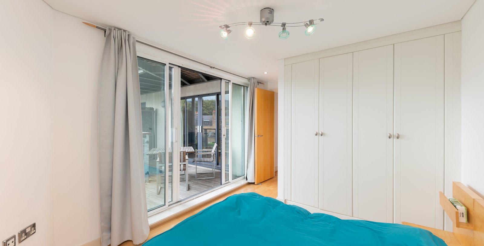 Owen Street, Islington, London, EC1V - Picture 8