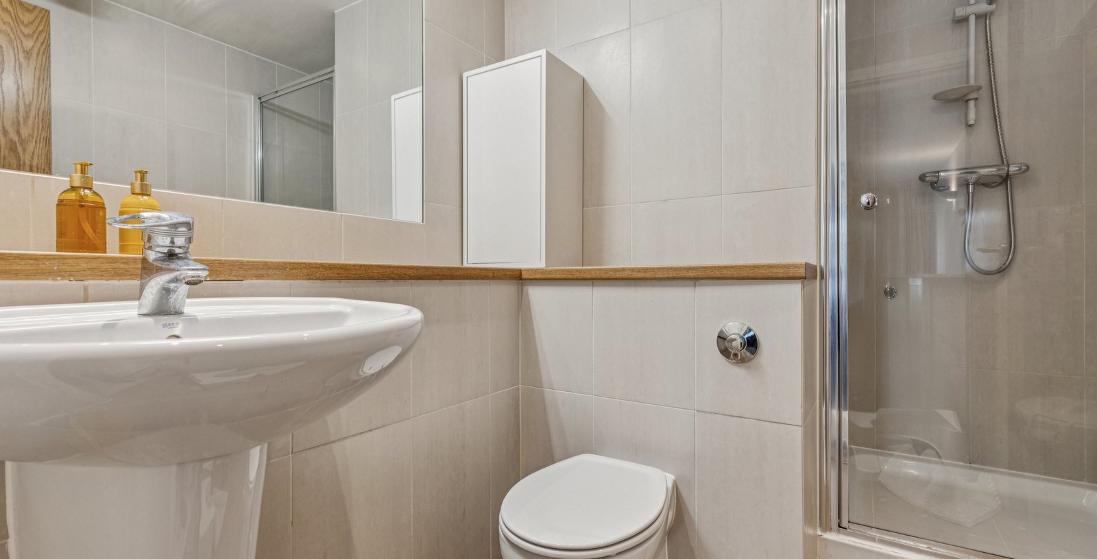 Southgate Road, Islington, London, N1 - Picture 16