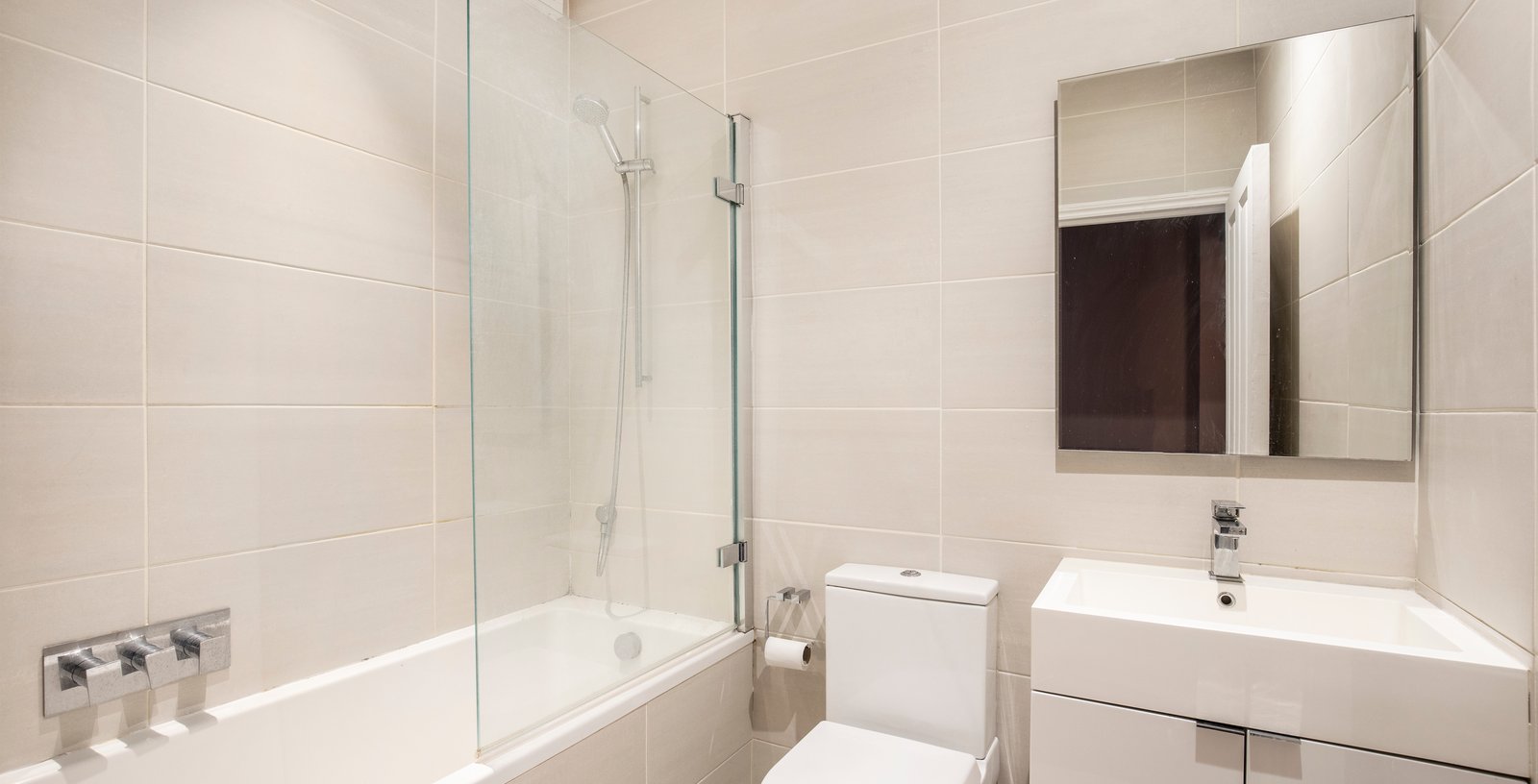 Muncaster Road, Clapham, London, SW11 - Picture 6