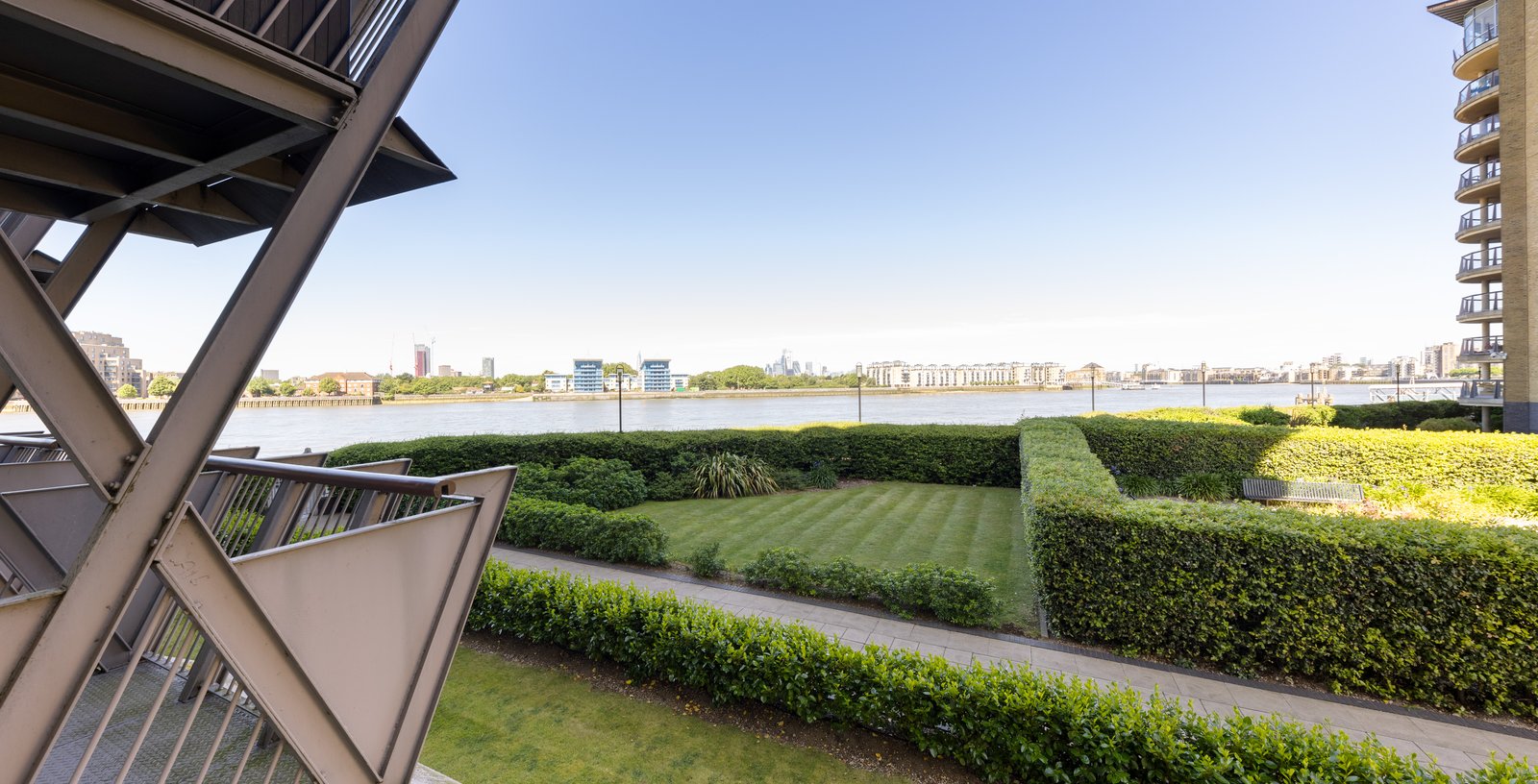 Westferry Road, Isle of Dogs, London, E14 - Picture 2