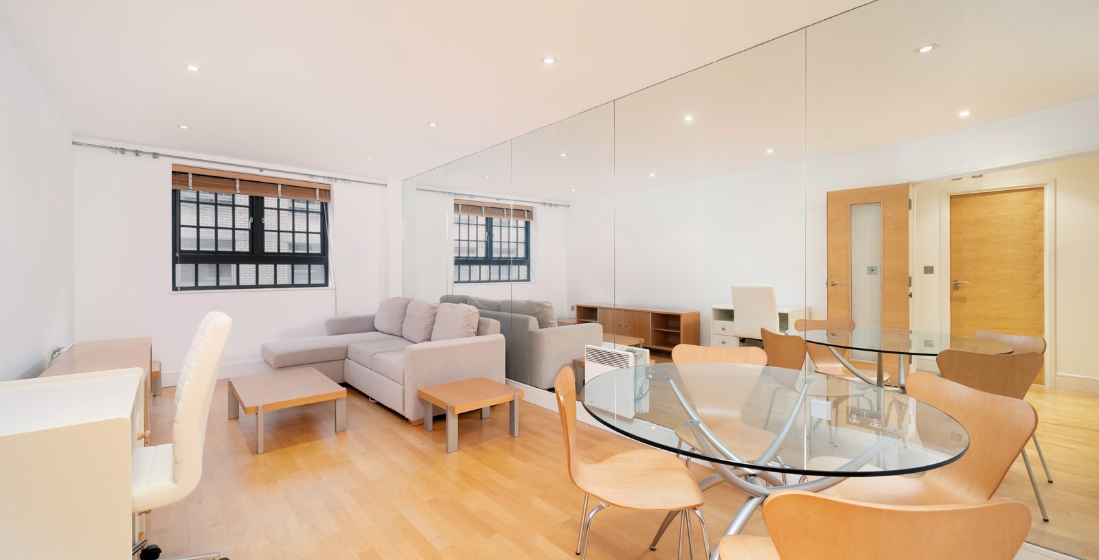 Cayenne Court, Shad Thames, London, SE1 - Picture 1