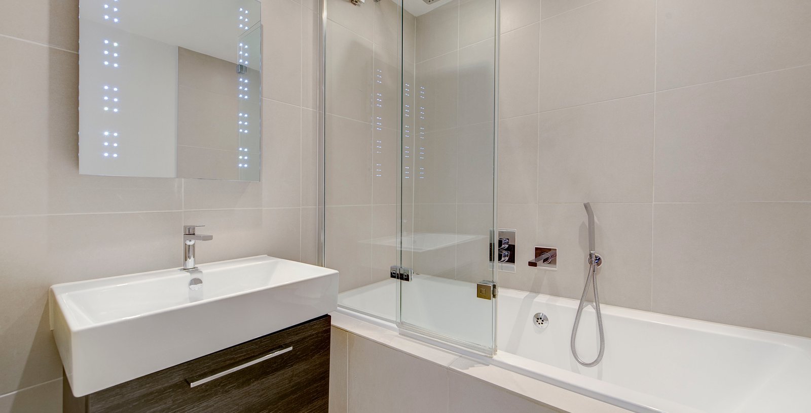 Fulham Road, South Kensington, London, SW3 - Picture 9