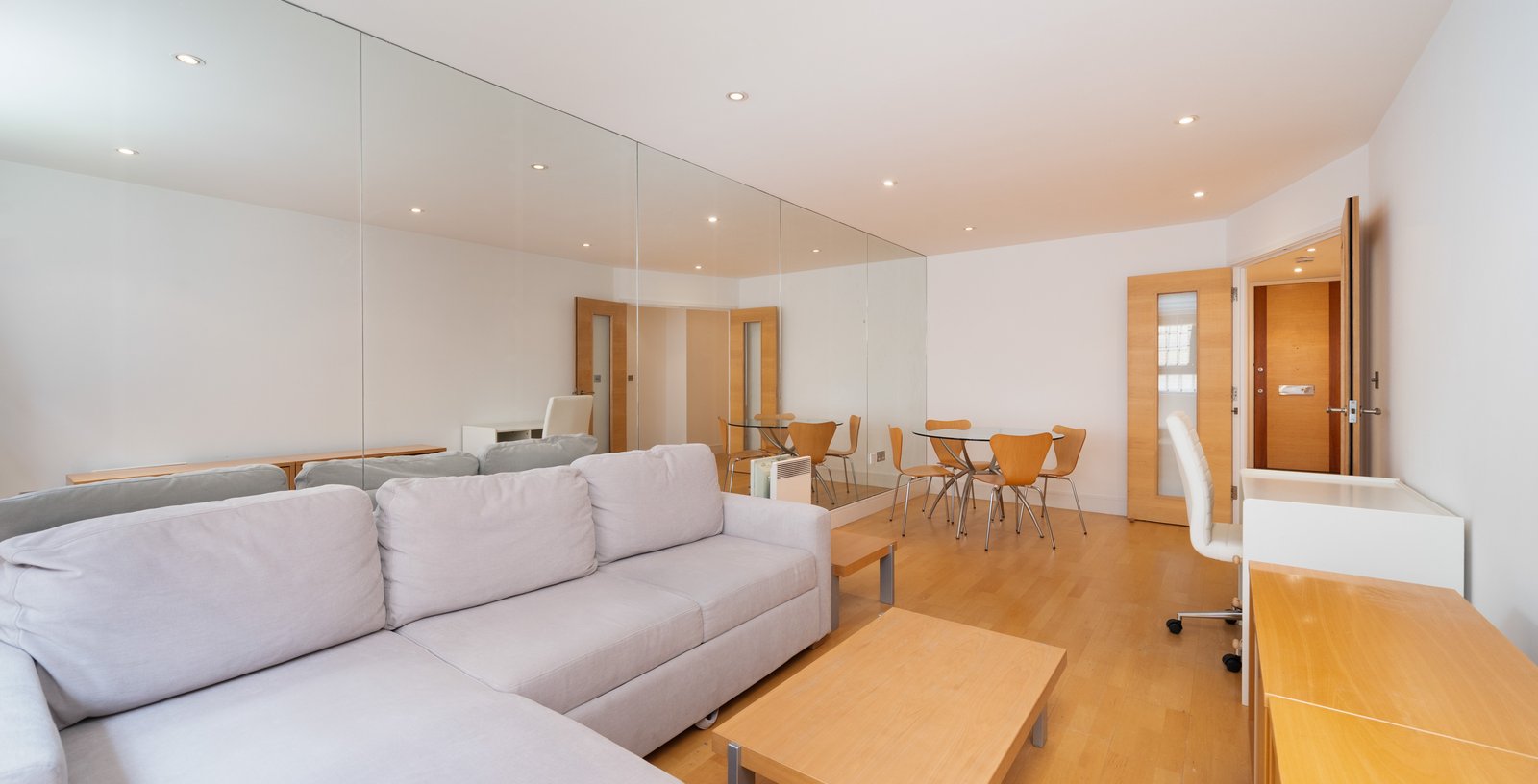 Cayenne Court, Shad Thames, London, SE1 - Picture 2