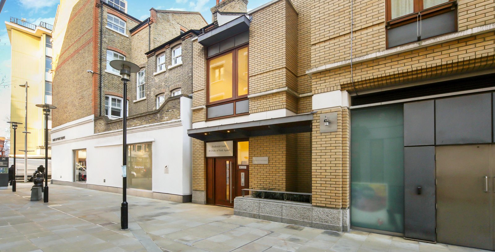 Frederick Court, Belgravia, London, SW3 - Picture 3