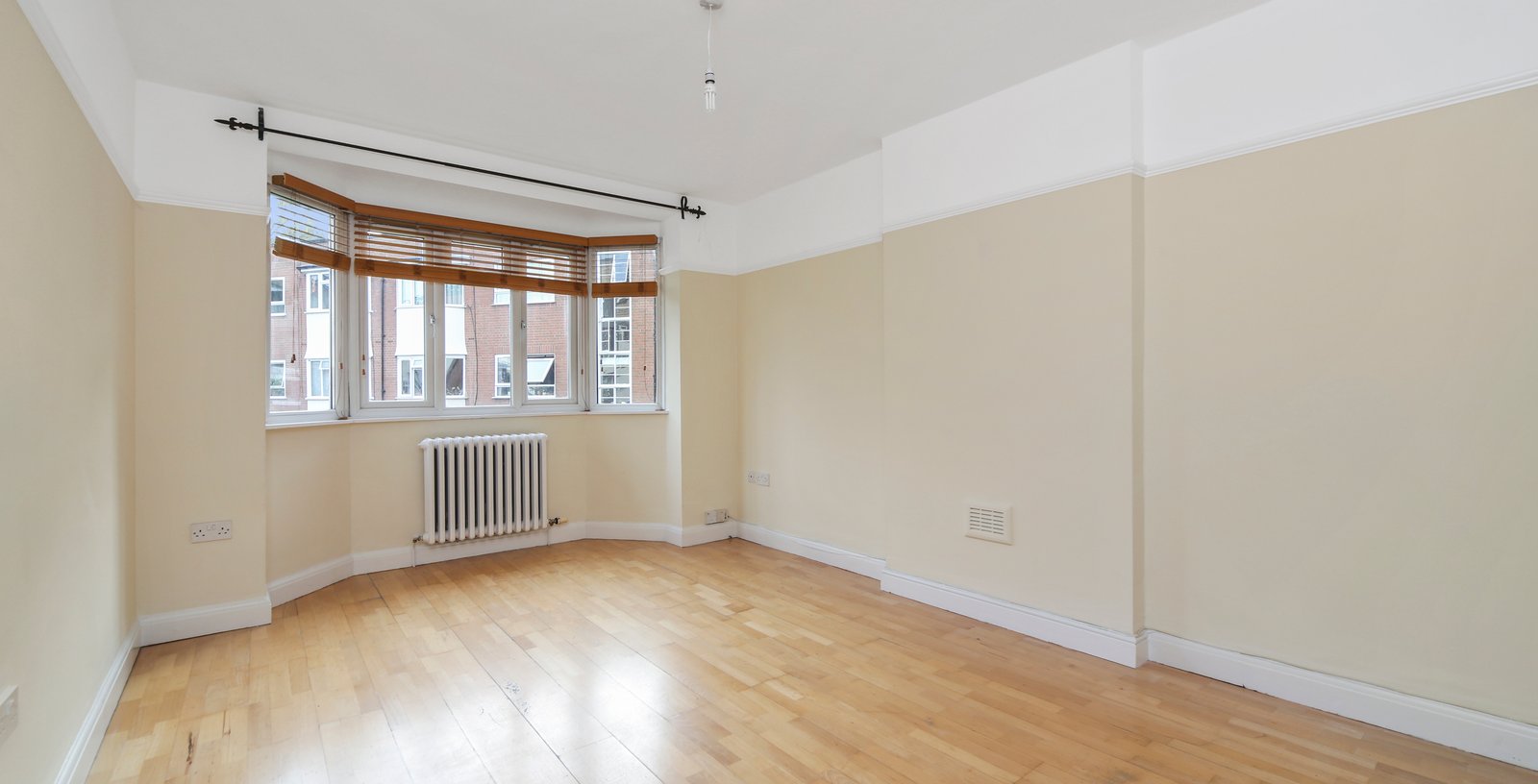 Tufnell Park Road, Islington, London, N7 - Picture 1