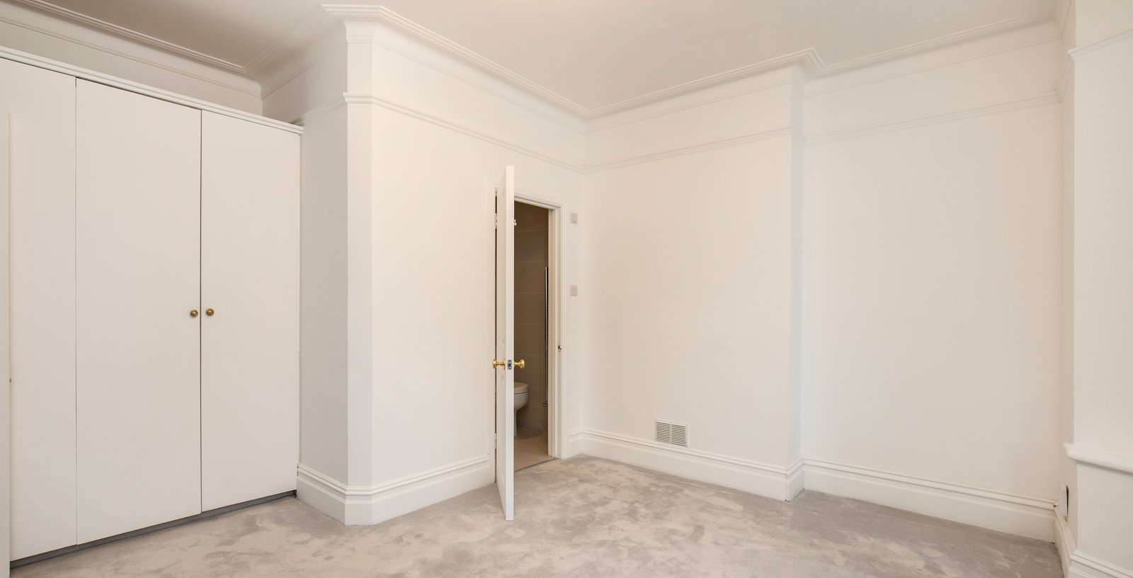 Muncaster Road, Clapham, London, SW11 - Picture 4