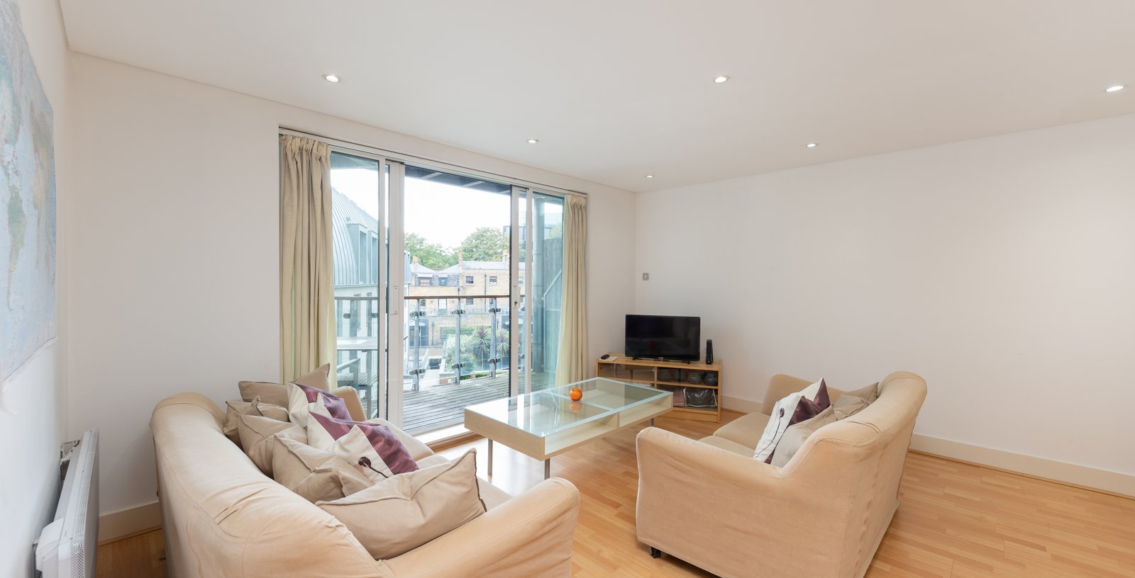Owen Street, Islington, London, EC1V - Picture 1