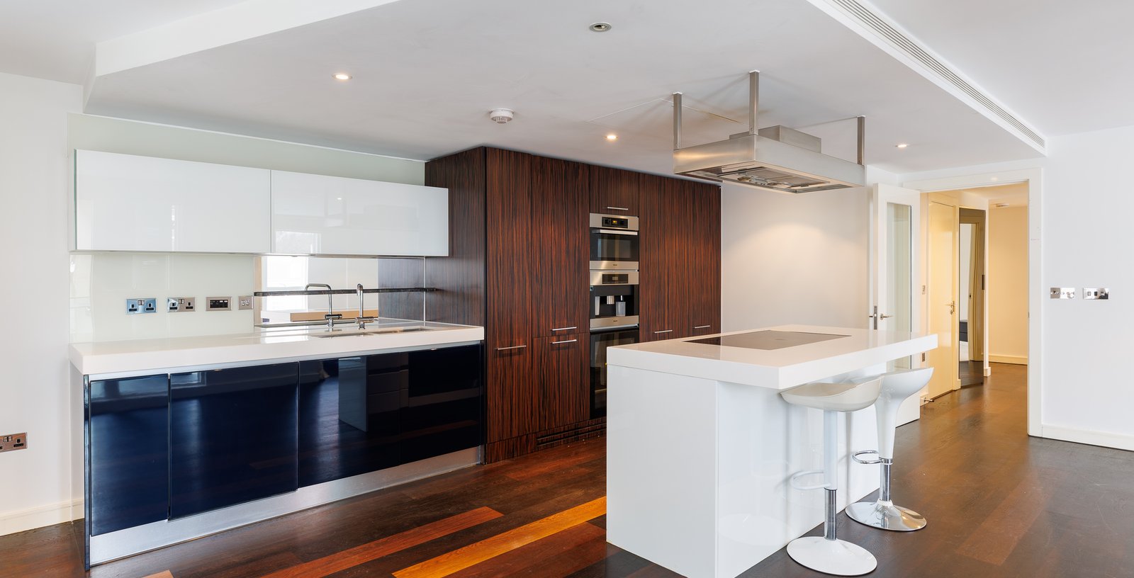 Gatliff Road, Chelsea, London, SW1W - Picture 2