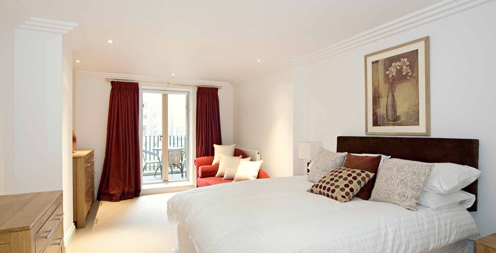 Dean Ryle Street, Belgravia, London, SW1P - Picture 3