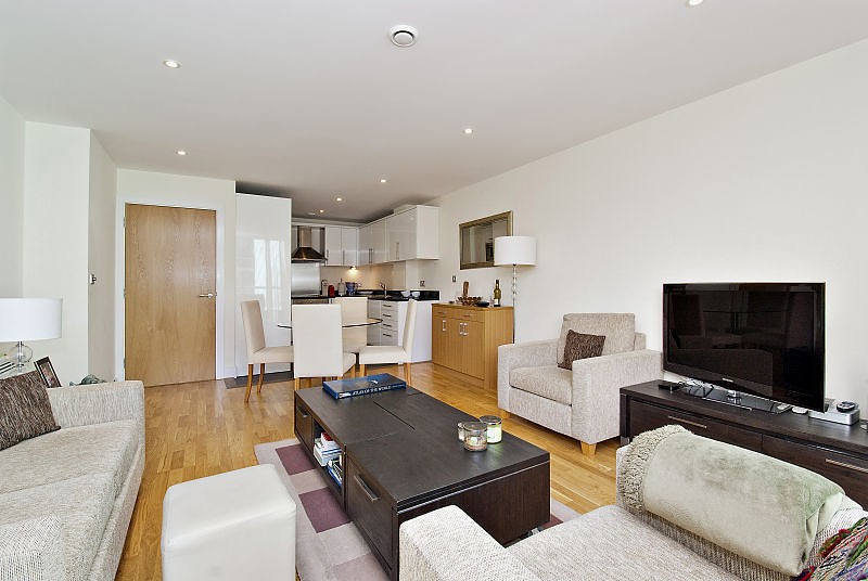 Drayton Park, Highbury, Highbury, N5 - Picture 6