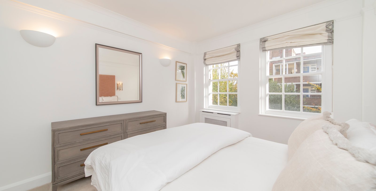 Fulham Road, Chelsea, London, SW3 - Picture 2